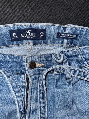 Hollister Mom Jeans